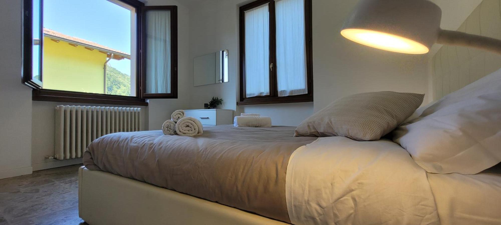 Terrazza Fucinetta Appartement Introbio Buitenkant foto