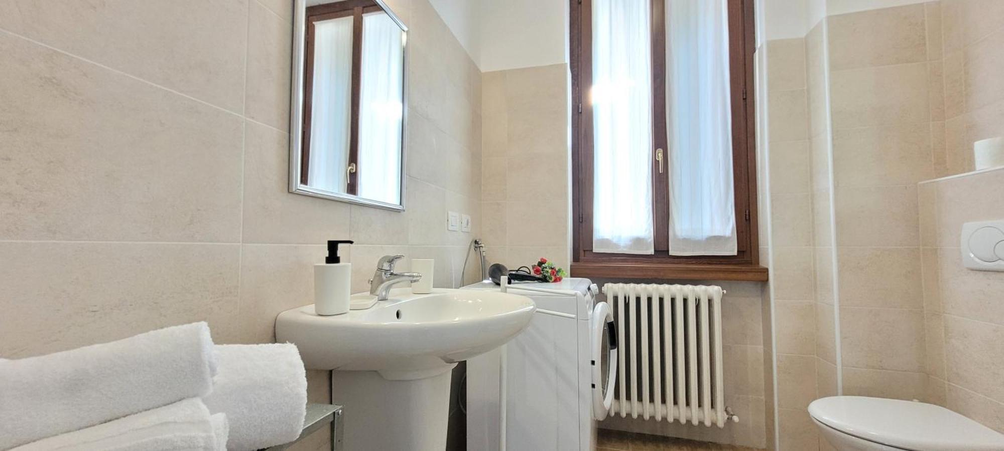 Terrazza Fucinetta Appartement Introbio Buitenkant foto